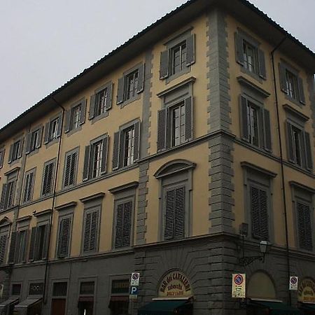 27 Aprile Hotel Firenze Bagian luar foto