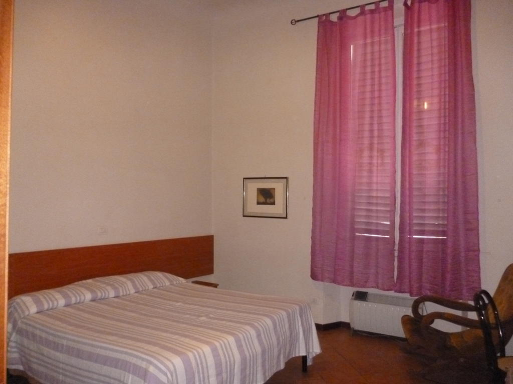 27 Aprile Hotel Firenze Ruang foto